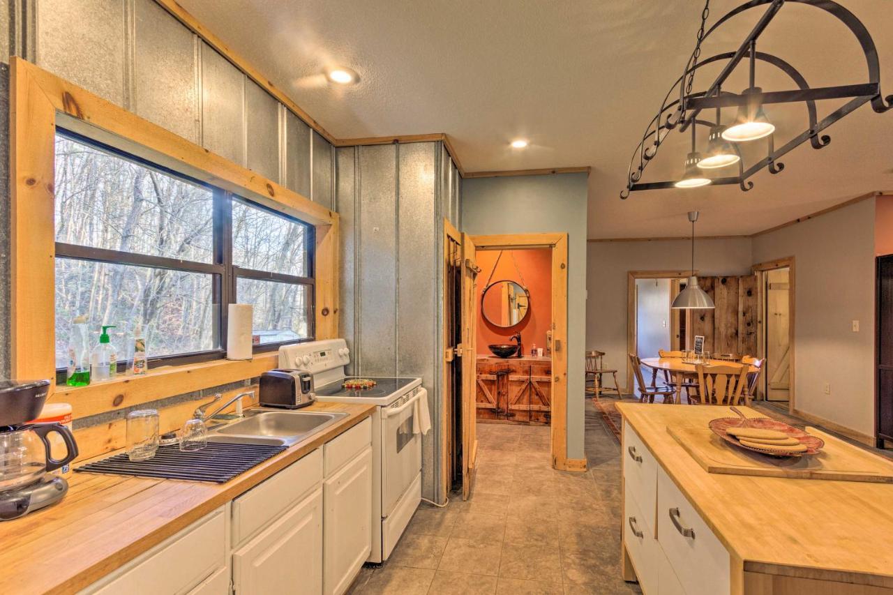 Pet-Friendly Blue Ridge, Cherokee Forest Retreat! Greeneville Esterno foto