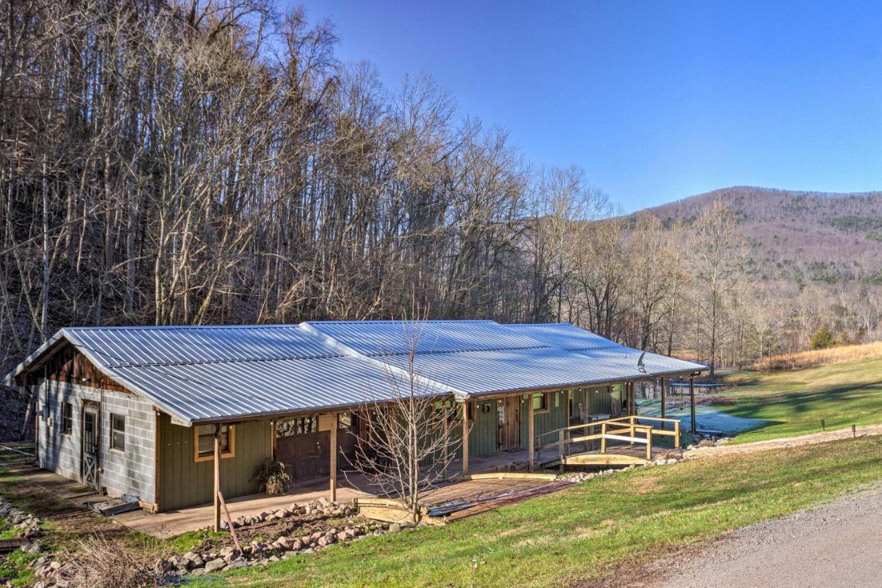 Pet-Friendly Blue Ridge, Cherokee Forest Retreat! Greeneville Esterno foto