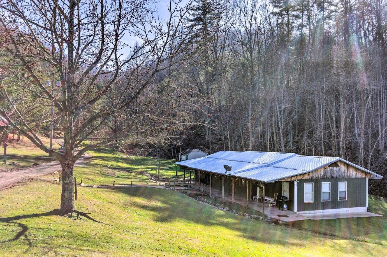 Pet-Friendly Blue Ridge, Cherokee Forest Retreat! Greeneville Esterno foto